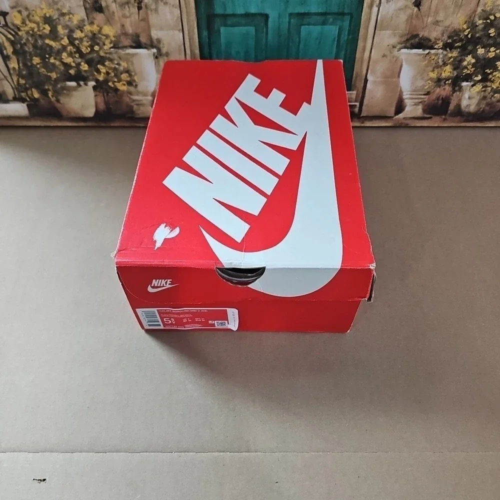 Nike Court Borough Mid 2 Black University Red GS  CD7782-003